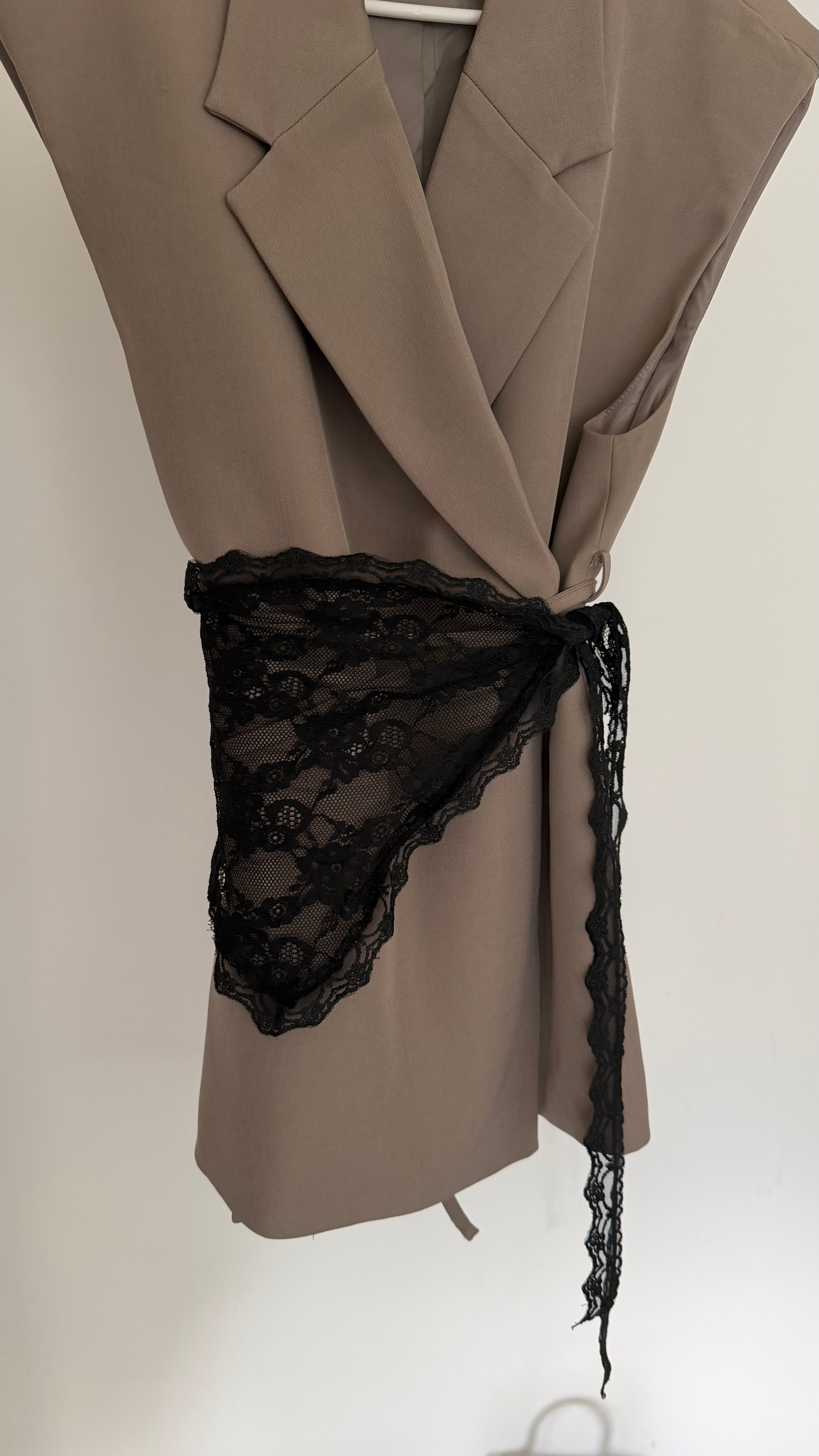FOULARD - dentelle noire